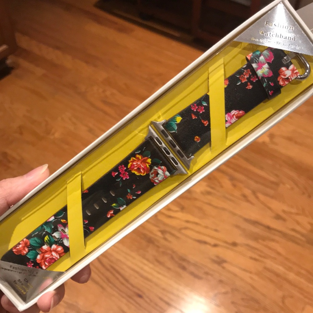 Roses Apple Watch Band
